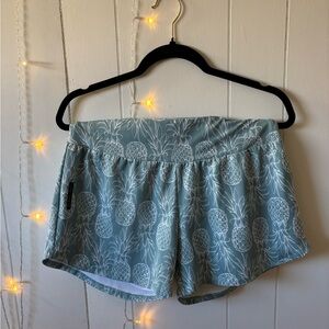 Love Fitness Pineapple shorts - large